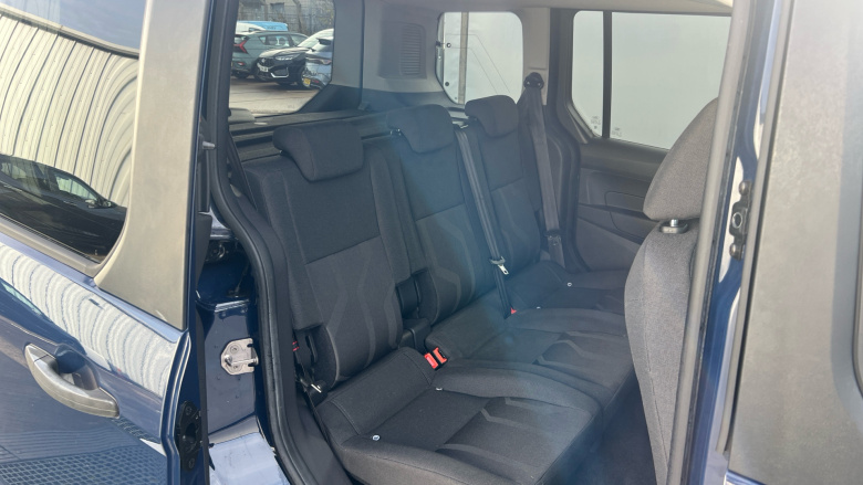 Ford Tourneo Connect 1.5 TDCi 120 Zetec 5dr Diesel Estate